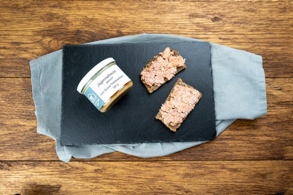 Jägermettwurst gekocht vom Duroc-Weideschwein