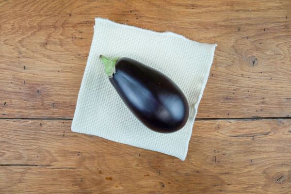 Aubergine