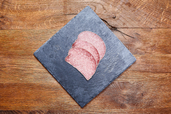 Käse-Geflügelsalami