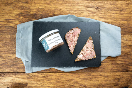 Sülze mit Brühe vom Duroc-Weideschwein