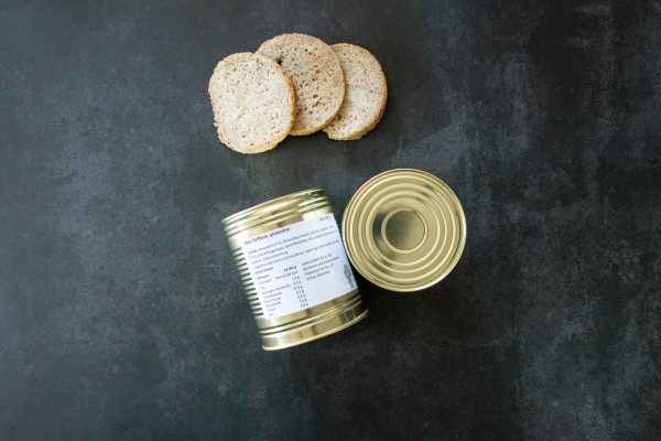 Reis -Teffbrot in der Dose