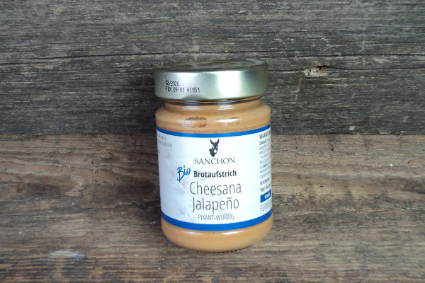 Bio veganer Brotaufstrich mit Jalapeno