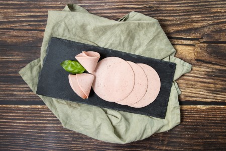 Schinkenwurst (geschnitten) vom Aktivstall-Schwein