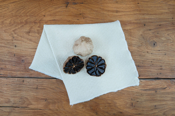 Schwarzer Knoblauch